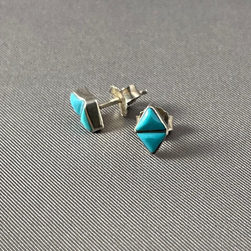 Earrings -- Turquoise Stone Set in Sterling Silver